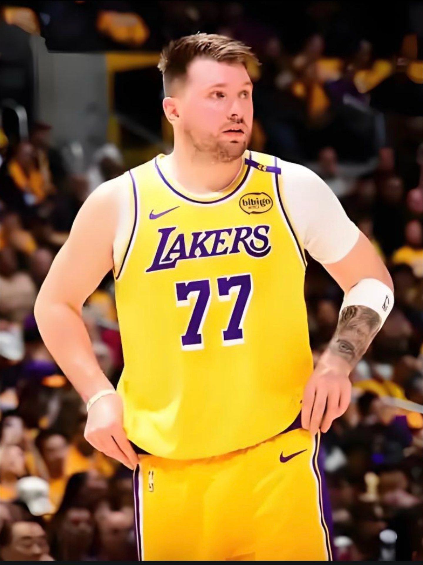 关于Scout与30激战切尔西分钟，锐不可当胜负难料！，东契奇焦点对战比赛高潮迭起的信息